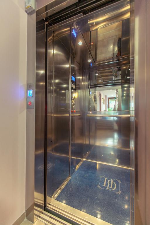 Hotel Donnini Ассізі Екстер'єр фото